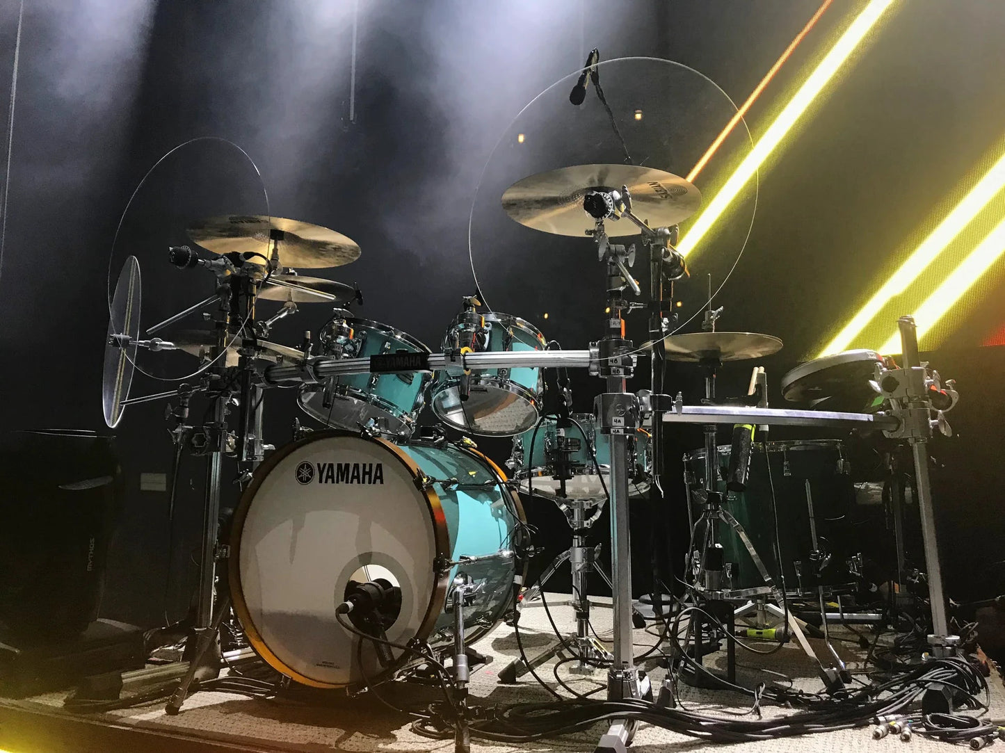 Clearsound Baffles The Clearsound Professional — pair of transparent circular drum shields on a Yamaha drum kit