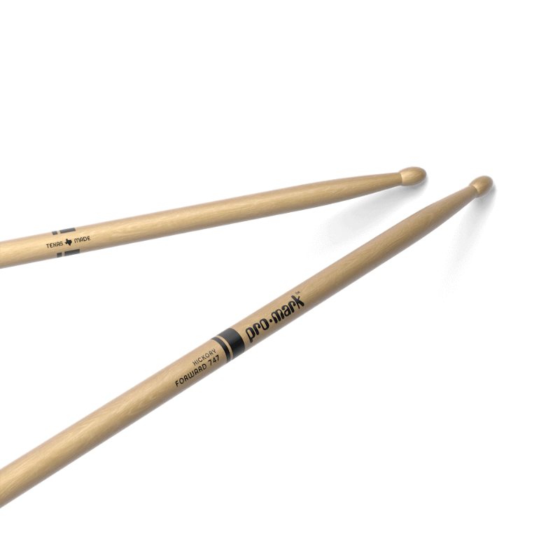 ProMark Classic Forward 747 Hickory Drumstick, Oval Wood Tip
