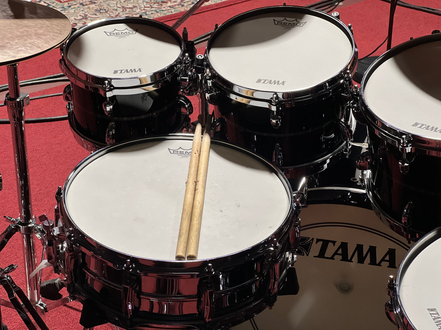 Drums & Percussion