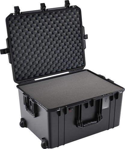 Pelican 1637 Air Case With Foam